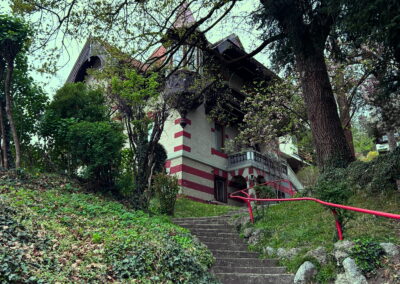 Haus mit Stiege Weiherburggasse