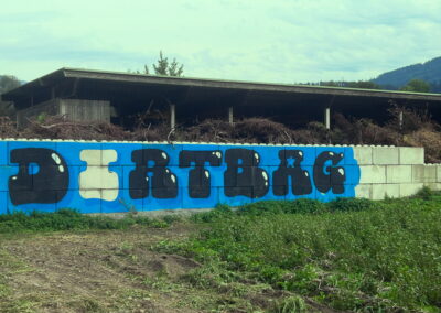 Graffiti Dirtbag Radweg