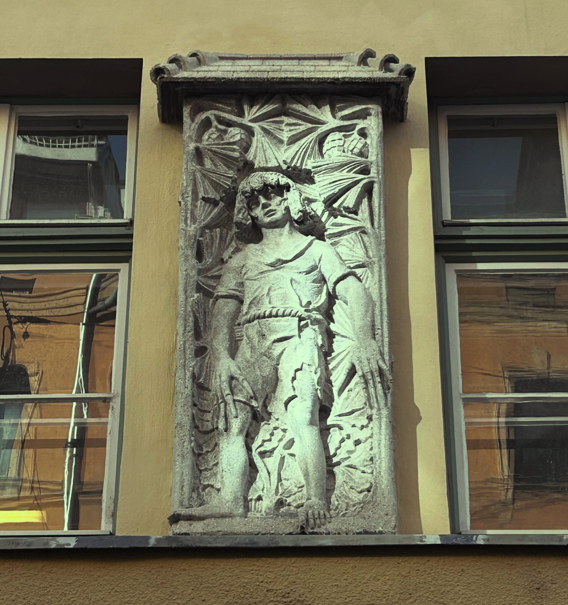 Struwwelpeter Fassade Schule Haspingerstraße