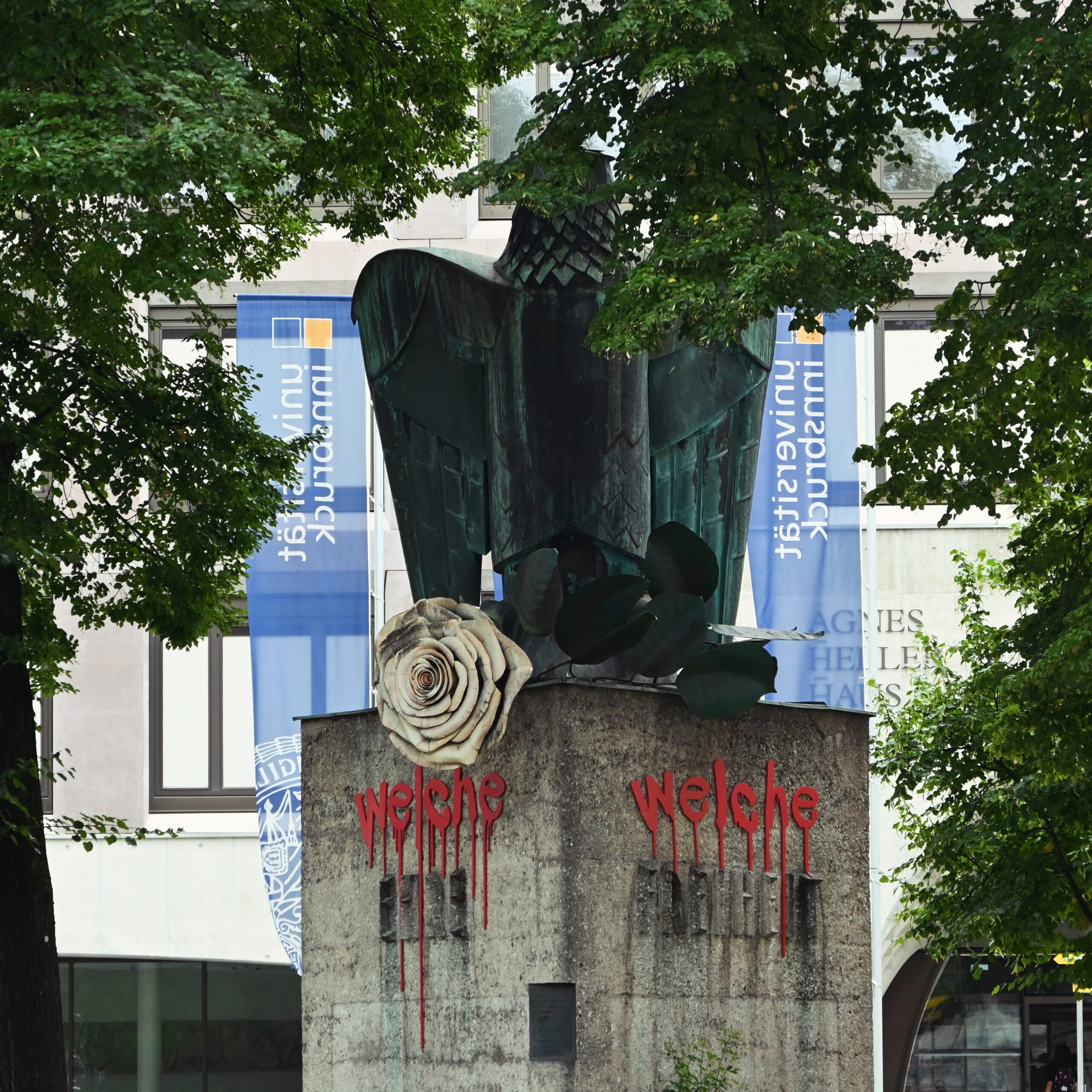 Denkmal Lois Welzenbacher Universität Innsbruck Denkmal Lois Welzenbacher Universität Innsbruck
