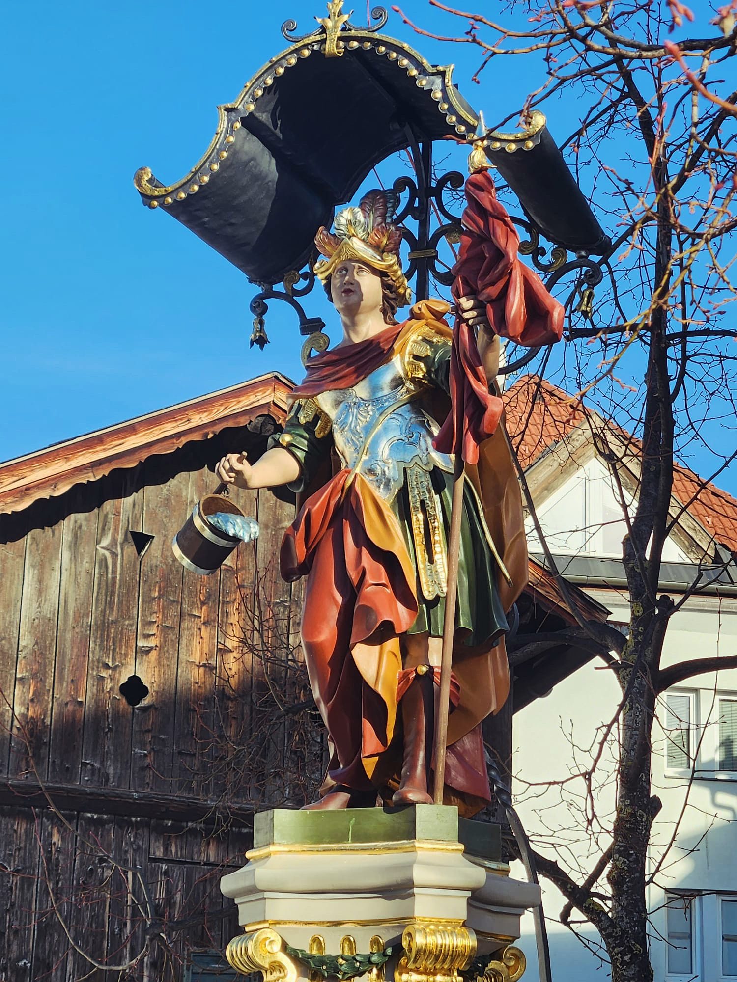 Statue Florianibrunnen Innsbruck Statue Florianibrunnen Innsbruck