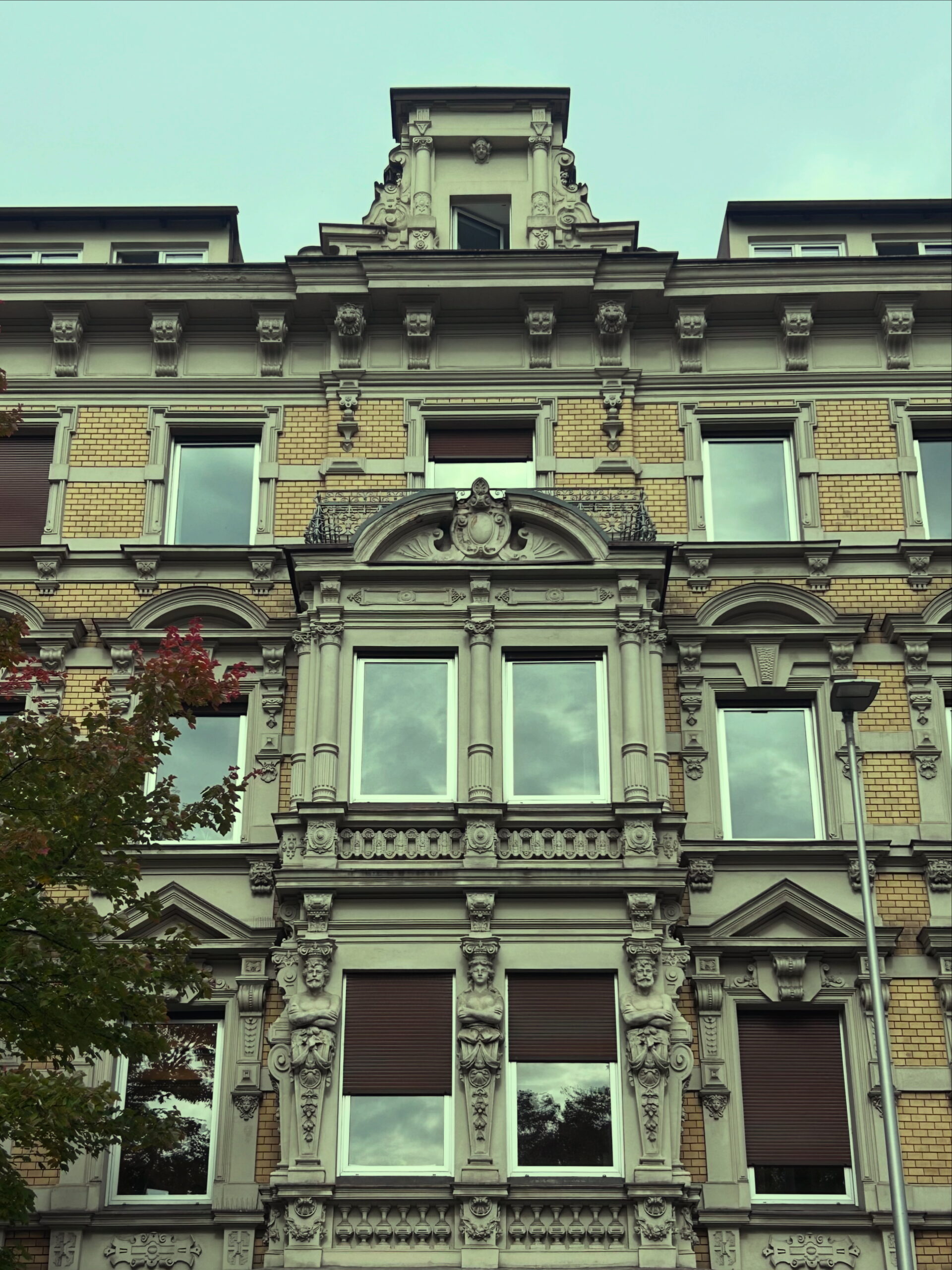 Backsteinhaus Adolf-Pichler-Platz Backsteinhaus Adolf-Pichler-Platz