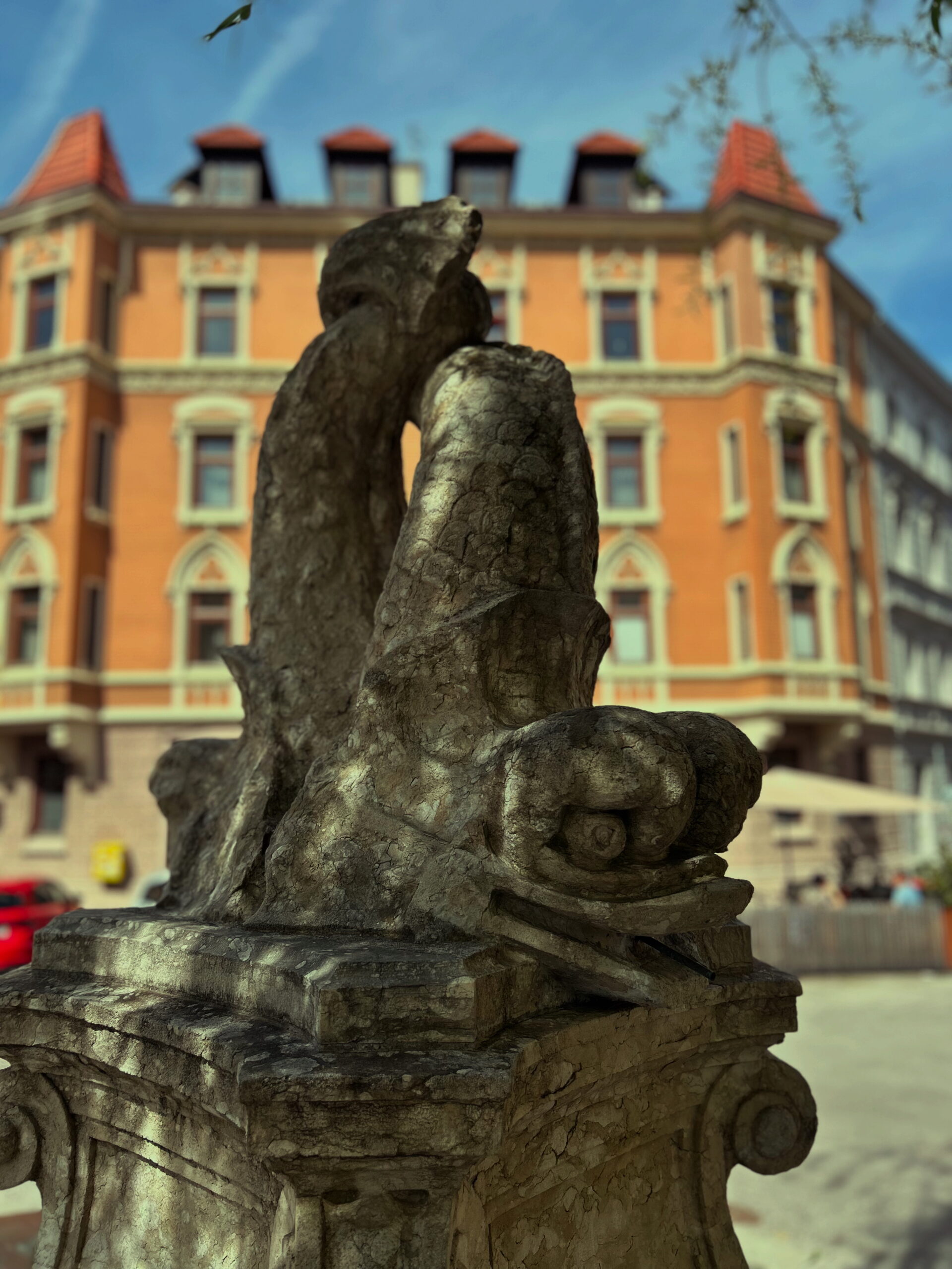 Fischbrunnen Sonnenburgerplatzl Fischbrunnen Sonnenburgerplatzl