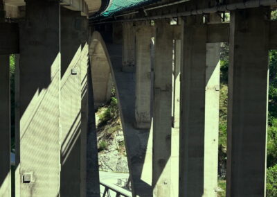 Pfeiler Brücke Autobahn
