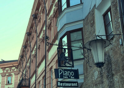 Piano Bar mit Claudiana