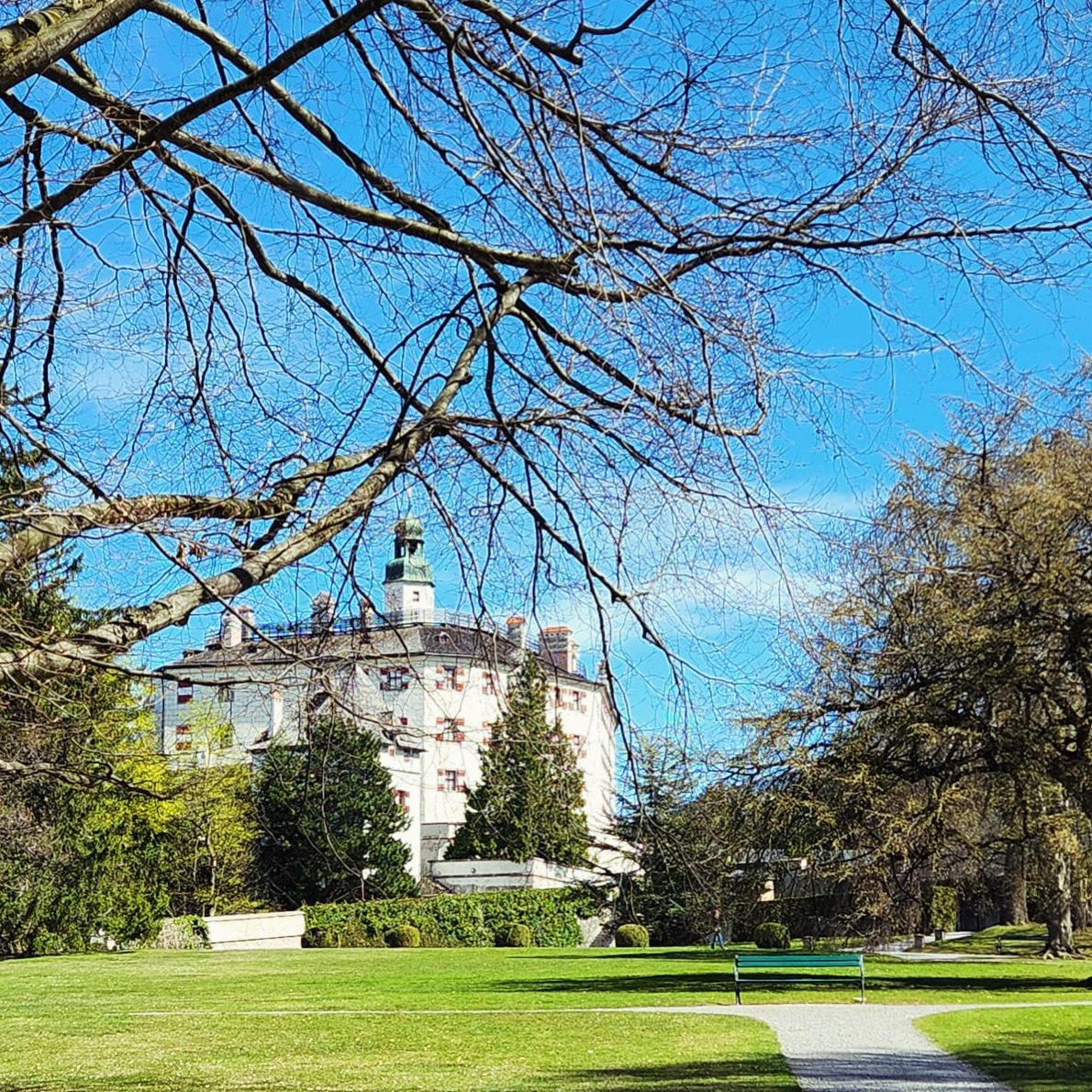 Hochschloss Ambras mit Park Hochschloss Ambras mit Park